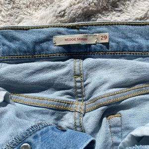 Levi’s Wedgie Skinny Jean